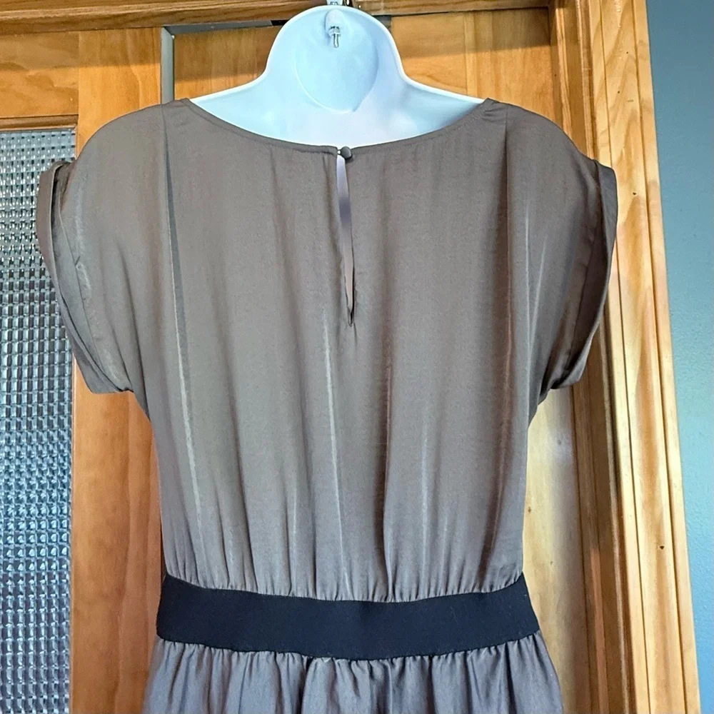 BCBGMaxAzria Taupe Gray Brown Cowl Neck Mini Dress sz XXS